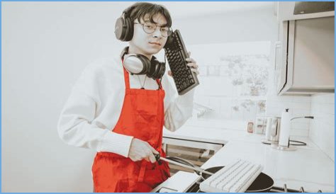 Alex Singer - Net Worth, Age, Height, Birthday, Bio, Wiki!